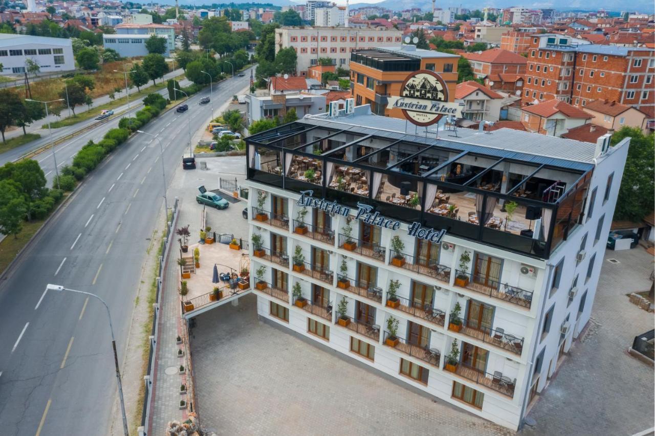Austrian Palace Hotel Szkopje Kültér fotó