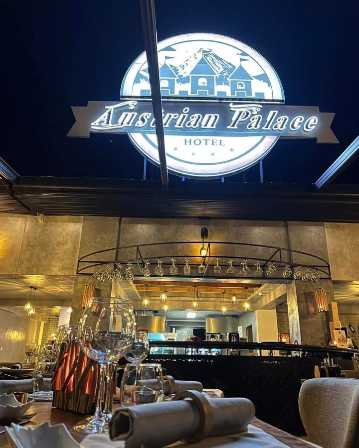 Austrian Palace Hotel Szkopje Kültér fotó